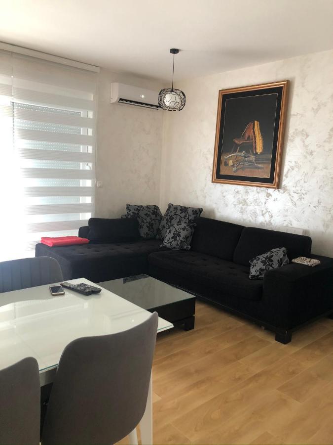 Anja Lux Budva